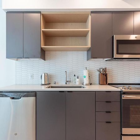 Studio Apartment In Ванкувер Экстерьер фото